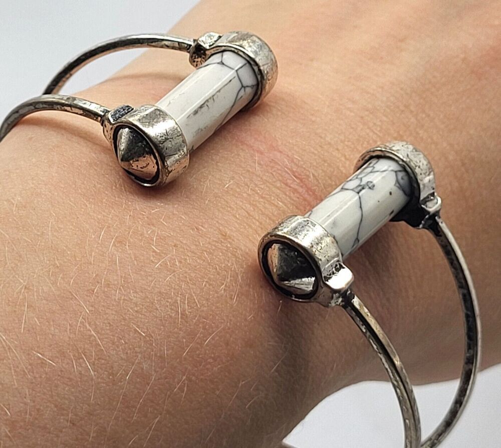 Dainty Marble with Double Silver Layers Cuff 8.2 in